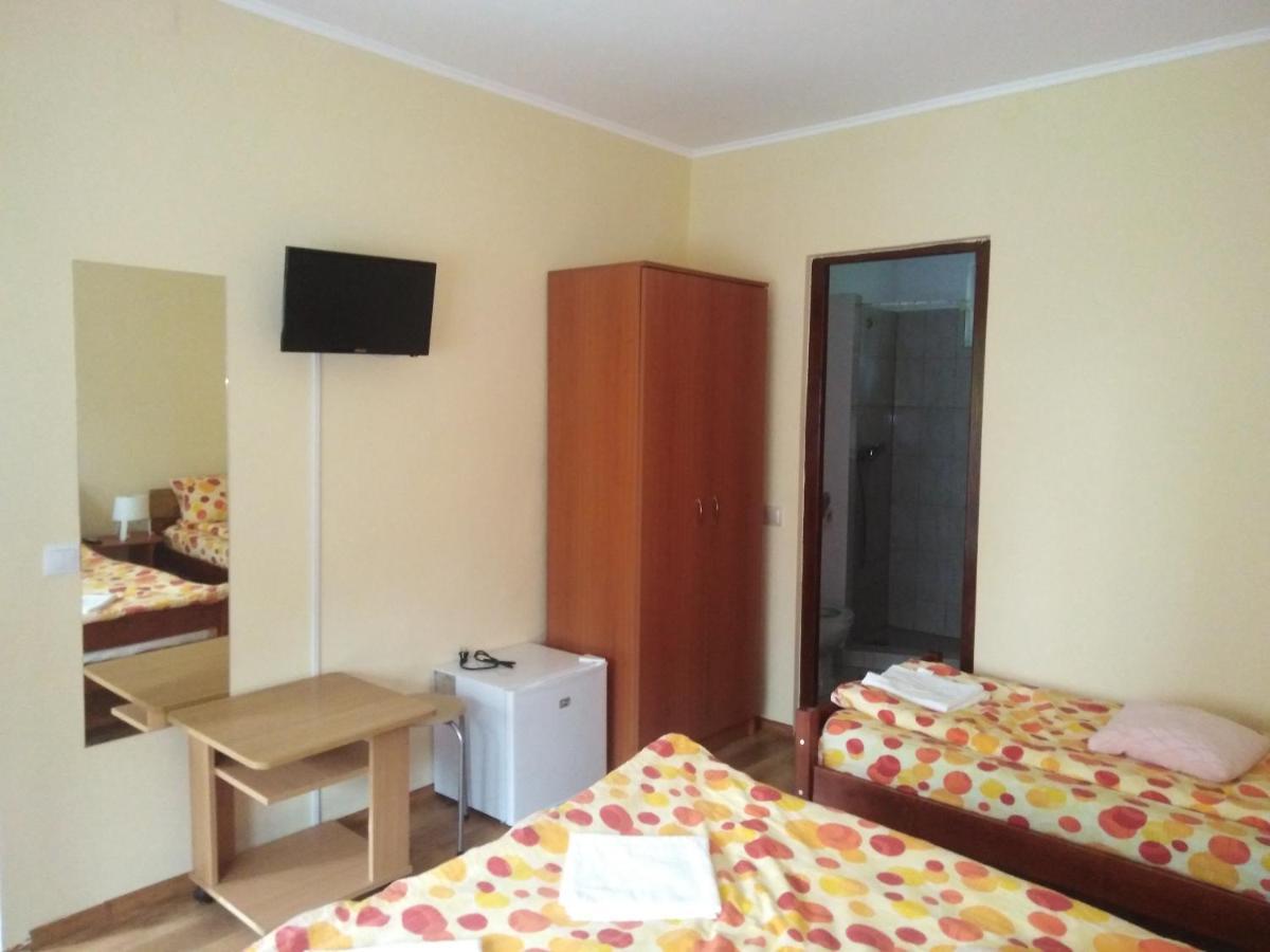 Casa De Vacanta Zsenik Vendeghaz 소바타 외부 사진
